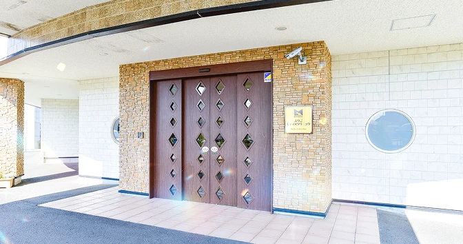 静岡県静岡市駿河区丸子新田のまりこレディスクリニックの外観画像